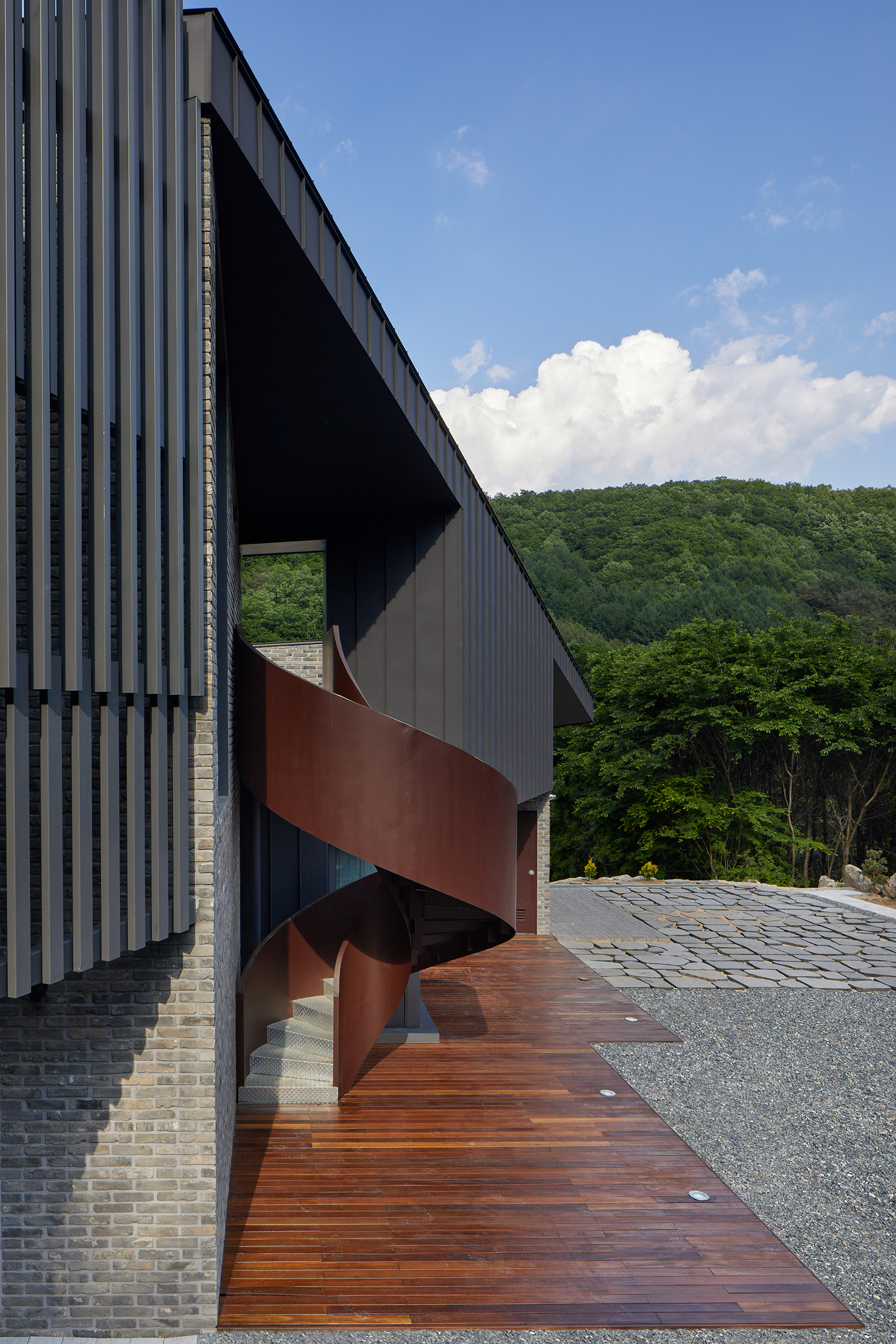 MUSE Design Winners - Slope House
